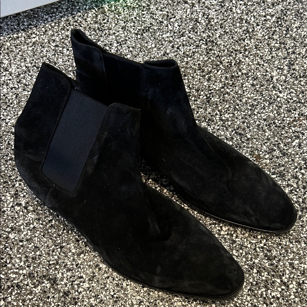 SAINT LAURENT Men's Suede Chelsea Boots Size 50 In Black